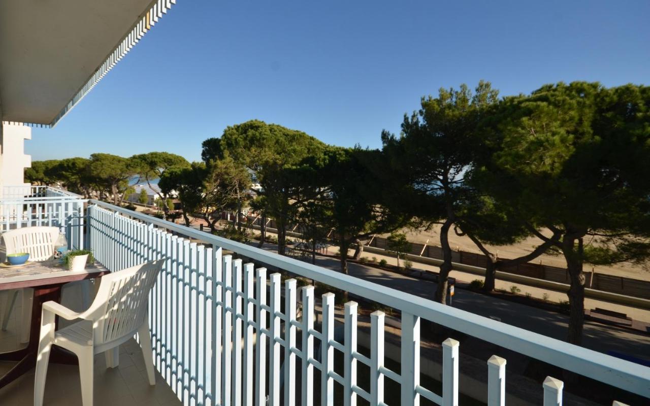 Appartamenti Dal Moro Lignano Sabbiadoro Eksteriør billede